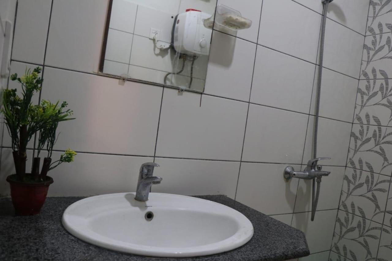 Cozy Studio Apartment In Bahria Town Rávalpindí Exteriér fotografie
